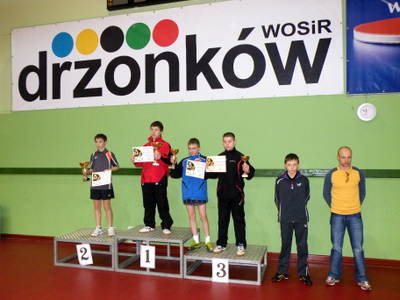 1112_podium_drzonkow.jpg